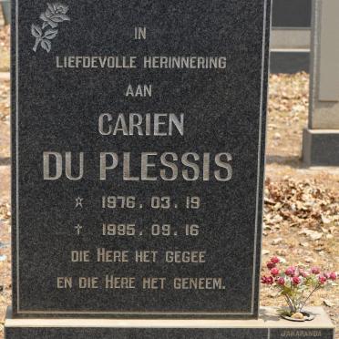 PLESSIS Carien, du 1976-1995
