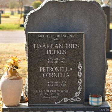 PREEZ Tjaart Andries Petrus, du 1920-1998 &amp; Petronella Cornelia 1929-2002