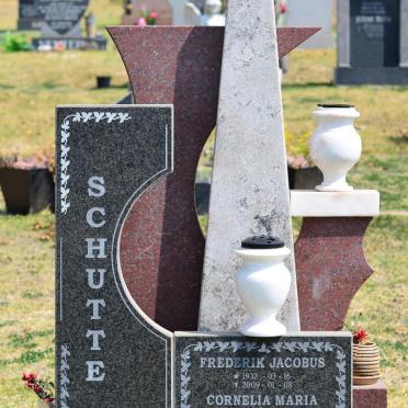 SCHUTTE Frederik Jacobus 1932-2009 &amp; Cornelia Maria 1939-
