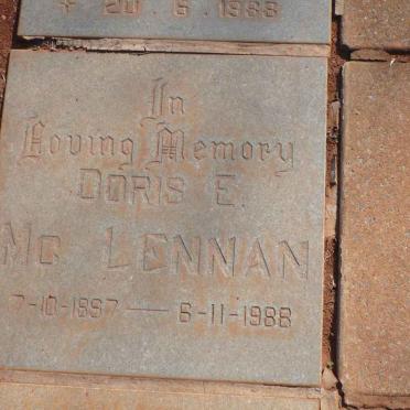 McLENNA Doris E. 1897-1988