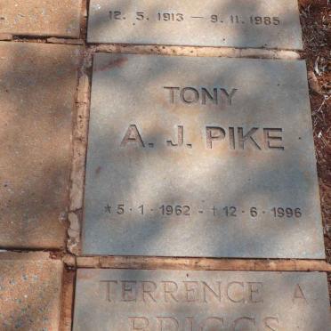 PIKE Tony A.J. 1962-1996