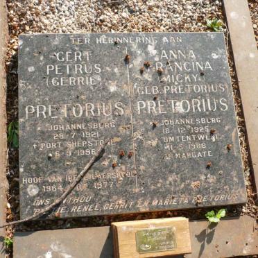 PRETORIUS Gert Petrus 1921-1996 & Anna Francina PRETORIUS 1925-1988 :: PRETORIUS Petrus Gerrit 1985-2000