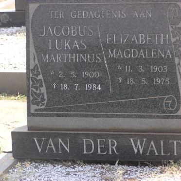 WALT Jacobus Lukas Marthinus, van der 1900-1984 &amp; Elizabeth Magdalena 1903-1975