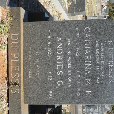 PLESSIS Andries G., du 1923-1991 &amp; Catharina M.E. 1925-1985