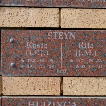 STEYN J.P.J. 1920-1975 &amp; J.M. 1921-2003