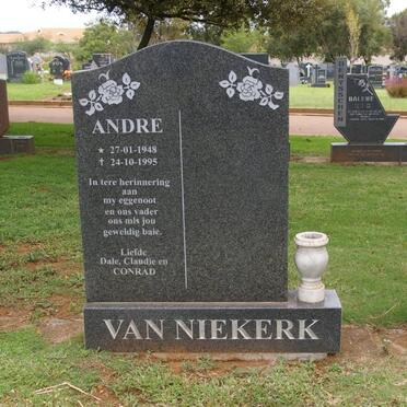 N - Vanne :: Surnames - N