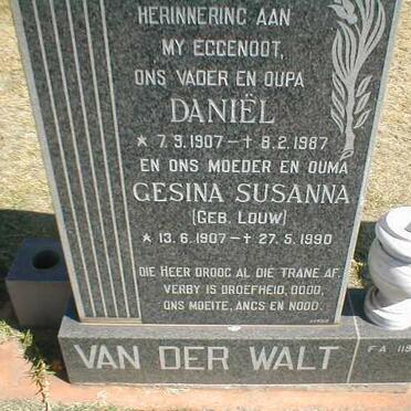 WALT Daniël, van der 1907-1987 &amp; Gesina Susanna LOUW 1907-1990