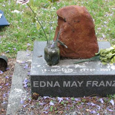 FRANZ Edna May 1925-2007