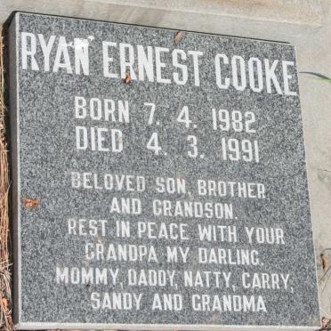 RINDEL Carl Friedrich 1905-1981 &amp; Susanna Catrina VENTER 1915-2005 :: COOKE Ryan Ernest 1982-1991