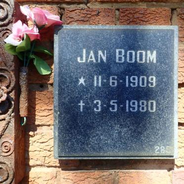 BOOM Jan 1909-1980
