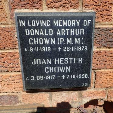 CHOWN Donald Arthur P.M.M. 1919-1978 &amp; Joan Hester 1917-1998