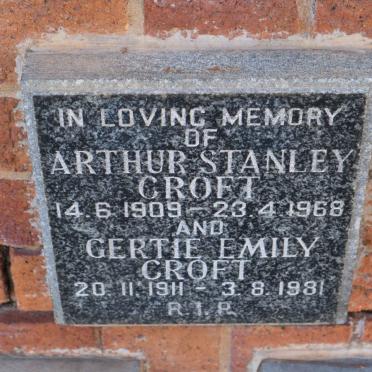 CROFT Arthur Stanley 1909-1968 &amp; Gertie Emily 1911-1981