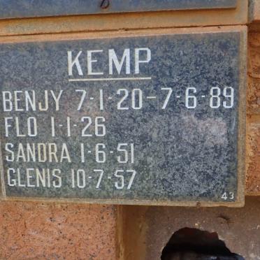 KEMP Benjy 1920-1989 :: KEMP Flo 1926- :: KEMP Sandra 1951- :: KEMP Glenis 1957-