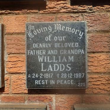 LADDS William 1917-1987