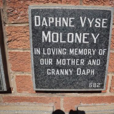MOLONEY Daphne Vyse