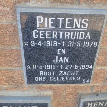 PIETENS Jan 1918-1994 &amp; Geertruida 1919-1978