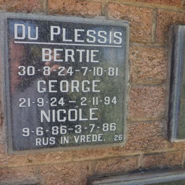 PLESSIS Bertie, du 1924-1981 :: DU PLESSIS George 1924-1994 :: DU PLESSIS Nicole 1986-1986