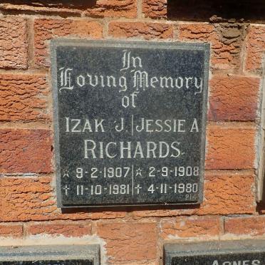 RICHARDS Izak J. 1907-1981 &amp; Jessie A. 1908-1980