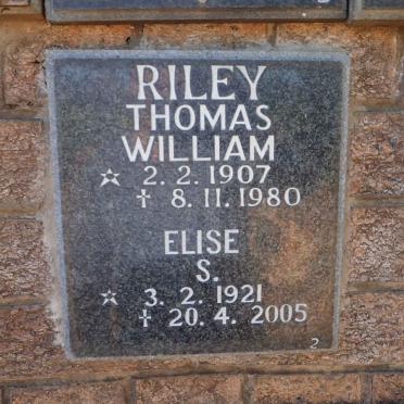 RILEY Thomas William 1907-1980 &amp; Elise S. 1921-2005