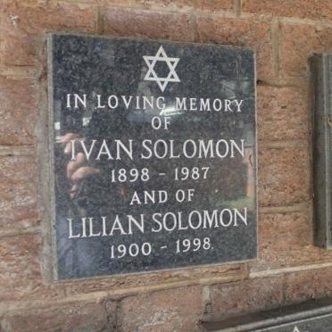 SOLOMON Ivan 1898-1987 &amp; Lilian 1900-1998