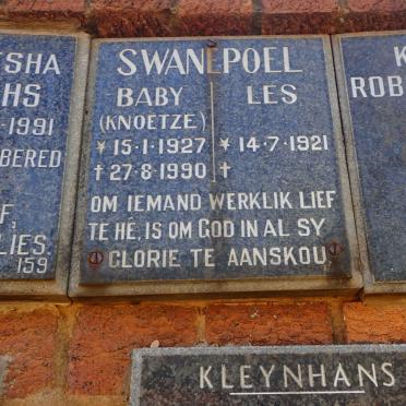 SWANEPOEL Les 1921- &amp; Baby KNOETZE 1927-1990