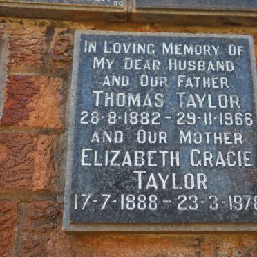 TAYLOR Thomas 1882-1966 &amp; Elizabeth Gracie 1888-1978