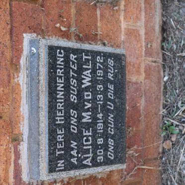 WALT Alice M., v.d. 1914-1972