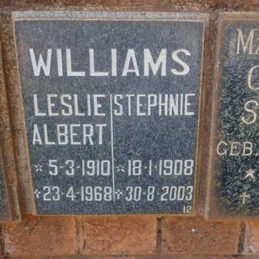 WILLIAMS Leslie Albert 1910-1968 &amp; Stephnie 1908-2003
