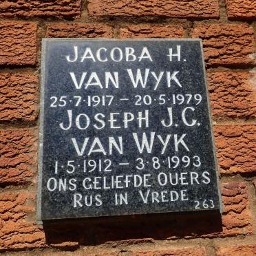 WYK Joseph J.C., van 1912-1993 &amp; Jacoba H. 1917-1979