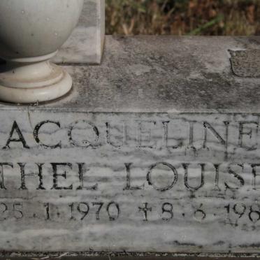 AARDT Jacqueline Ethel Louise, van 1970-1982