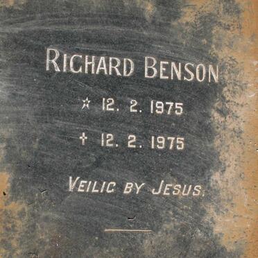 BENSON Richard 1975-1975