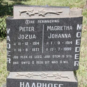 HAARHOFF Pieter Jozua 1914-1977 &amp; Magrietha Johanna 1914-1999
