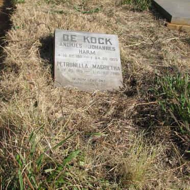KOCK Andries Johannes Harm, de 1911-1985 &amp; Petronella Magrietha 1915-2005