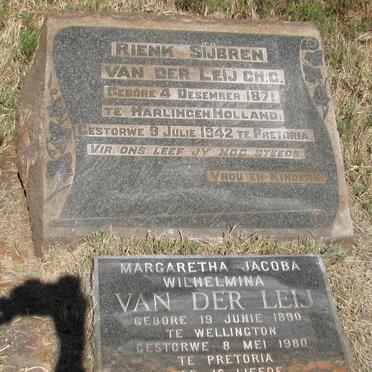 LEIJ Rienk Sijbren, van der 1871-1942 &amp; Margaretha Jacoba Wilhelmina 1890-1980