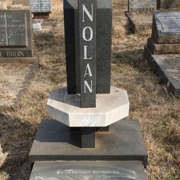 NOLAN David Michael 1912-1982 & Maria Magdalena 1912- 
