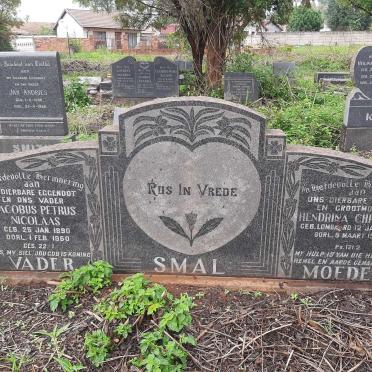 SMAL Jacobus Petrus Nicolaas 1890-1960 &amp; Hendrina Christina LOMBAARD 1896-1968