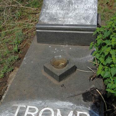 TROMP Bastiaan Corneluis 1890-1939 & Elizabeth Mageretha 1894-1967