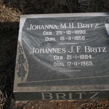 BRITZ Johannes J.F. 1884-1965 & Johanna M.H. 1890-1956