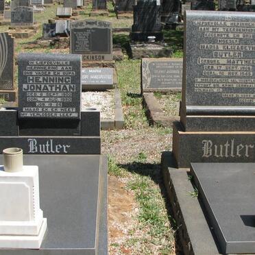 BUTLER Henning Jonathan 1900-1980 &amp; Maria Elizabeth MATTHEE 1906-1946