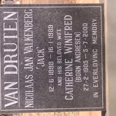 DRUTEN Nicolaas Jan Valkenberg, van 1898-1989 &amp; Catherine Winifred ANDRESEN 1905-2000