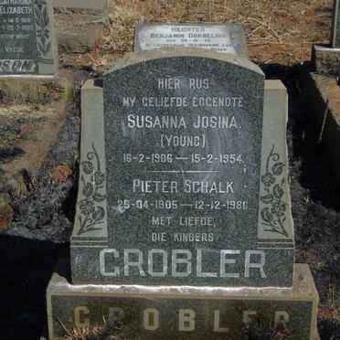 GROBLER Pieter Schalk 1905-1986 & Susanna Josina YOUNG 1906-1954
