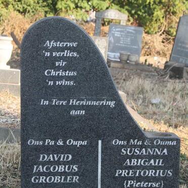 GROBLER David Jacobus 1901-1967 & Susanna Abigail voorheen PRETORIUS nee PIETERSE 1912-2001