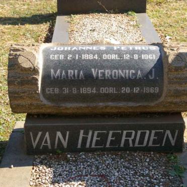 HEERDEN Johannes Petrus, van 1884-1961 &amp; Maria Veronica J. 1894-1969