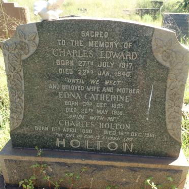 HOLTON Charles 1890-1961 :: HOLTON Charles Edward 1917-1940 &amp; Edna Catherine 1895-1955