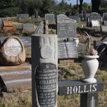 HOLLIS Catharina Magdelena nee BRIEDENHANN 1916-1999
