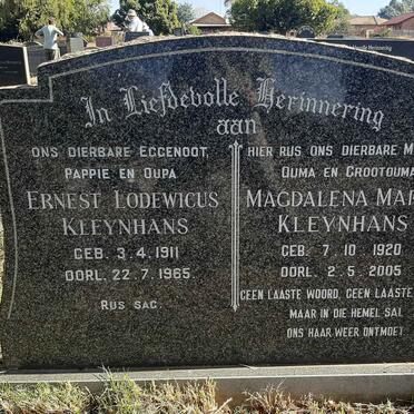 KLEYNHANS Ernest Lodewicus 1911-1965 &amp; Magdalena Maria 1920-2005