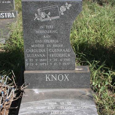 KNOX Carolina Susanna 1889-1979 :: KNOX Coenraad Frederick 1910-1977
