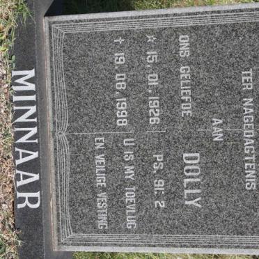 MINNAAR Dolly 1926-1998