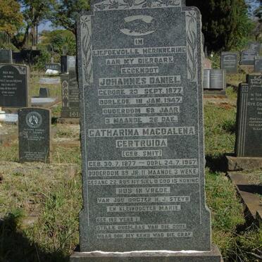 SCHALKWYK Johannes Daniel, van 1877-1947 & Catharina Magdalena Gertruida SMIT 1877-1967