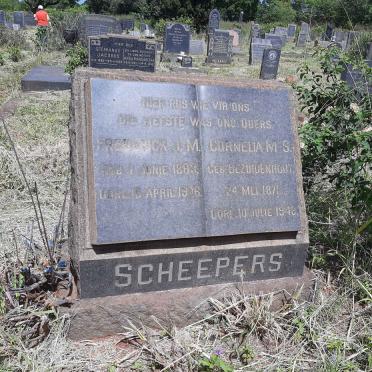 SCHEEPERS Frederick J.M. 1863-1946 & Cornelia M.S. BEZUIDENHOUT 1871-1948